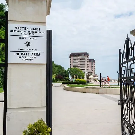 Hotel Port Palace Sveti Konstantin