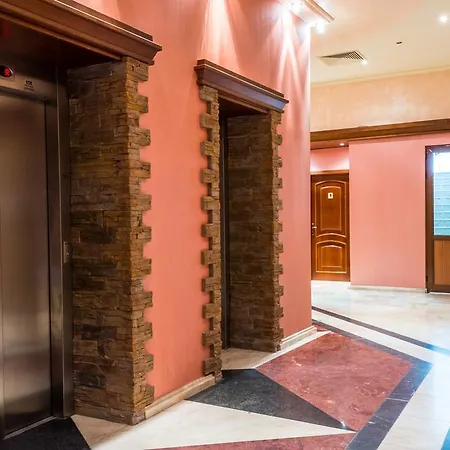 Port Palace Sveti Konstantin