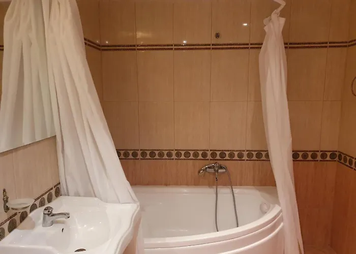 Port Palace St Constantin et Helena