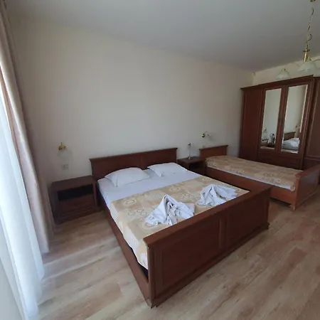 Port Palace Apartamento