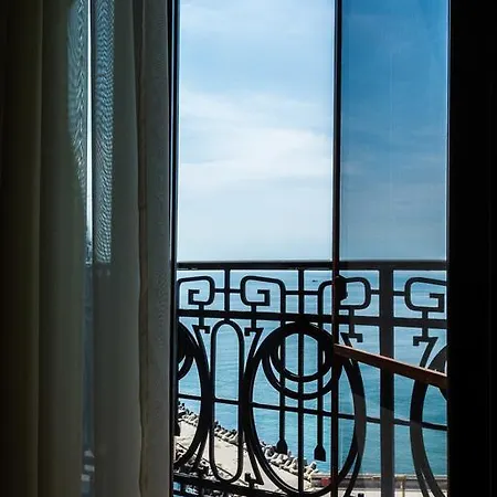 Hotel Port Palace Saints Constantine and Helena