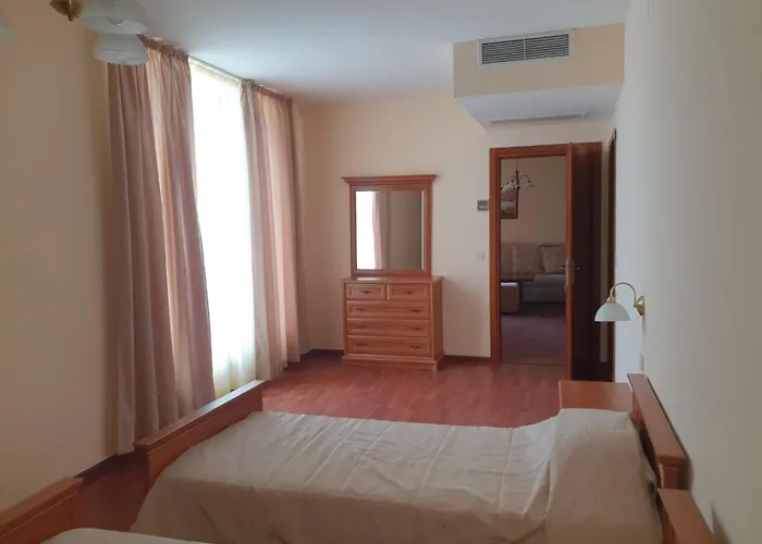 ホテル Port Palace セインツ・コンスタンティン＆ヘレナ