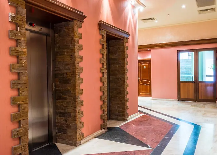 Port Palace セインツ・コンスタンティン＆ヘレナ